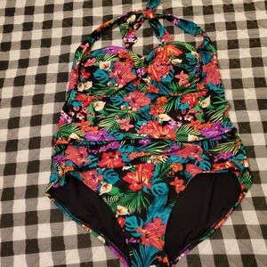 Catalina 18W-20W Floral One Piece Bathing Suit